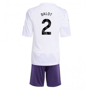 Manchester United Diogo Dalot #2 Bortaställ Barn 2025-26 Kortärmad (+ Korta byxor)
